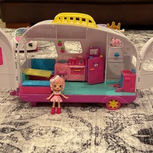 Shopkins happy places rainbow beach camper van FULL SET!